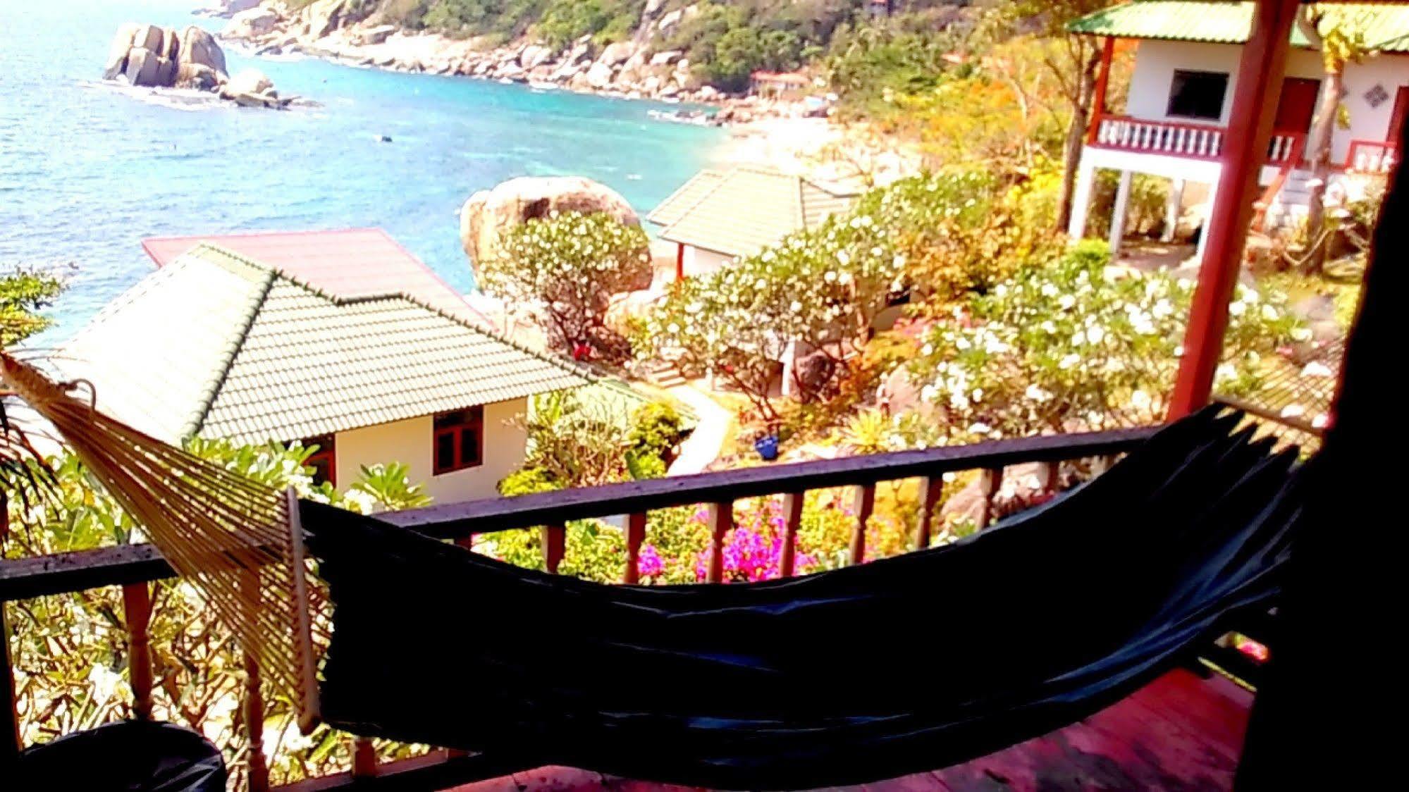 Family Tanotebay Resort Тау Экстерьер фото